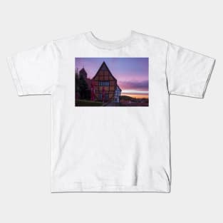 Schlossberg, old town, Quedlinburg; Harz, Saxony-Anhalt; Germany, Europe Kids T-Shirt